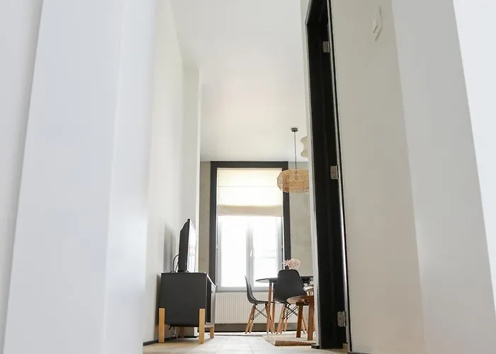 Apartment Kamiel -belle Epoque With Modern Comfort