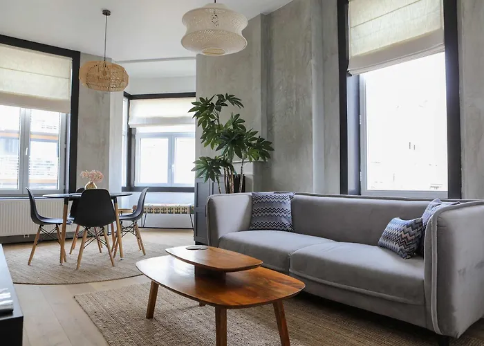 Kamiel -belle Epoque With Modern Comfort Apartment *